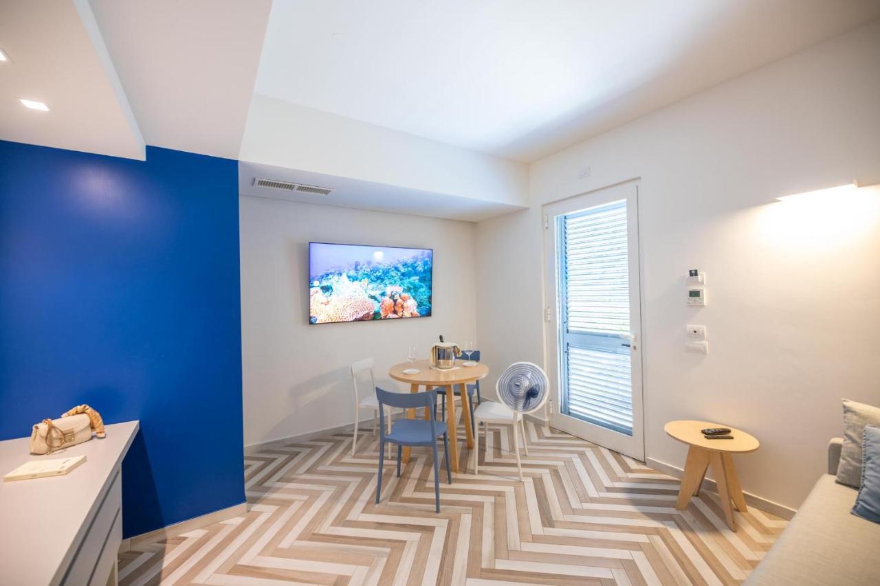 Amarina Suite Emotion Marina di Pietrasanta Exterior photo